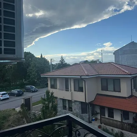 Grand Daris -free Parking Kazanlŭk