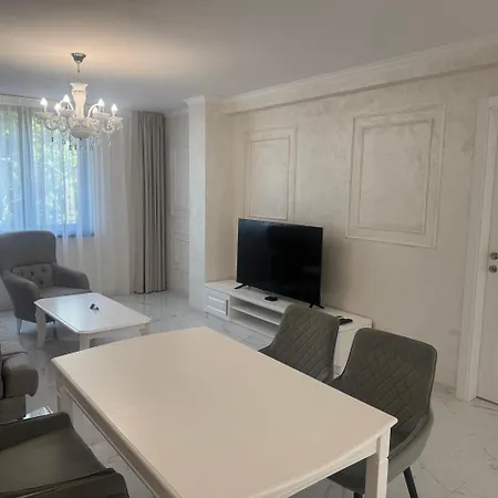 Apartament Grand Daris -free Parking Kazanłyk